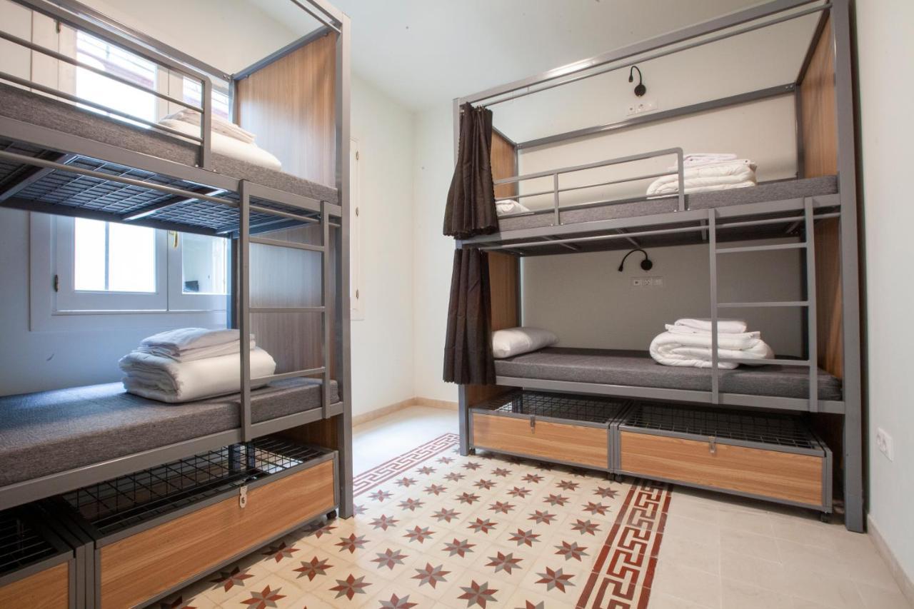 Hostel Ibarra By Bossh! Hotels Seville Luaran gambar