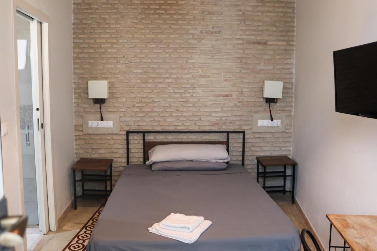 Hostel Ibarra By Bossh! Hotels Seville Luaran gambar